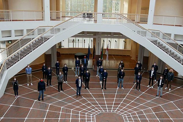 Rathauserkundung mit der Jugendfeuerwehr Rathauserkundung mit der Jugendfeuerwehr